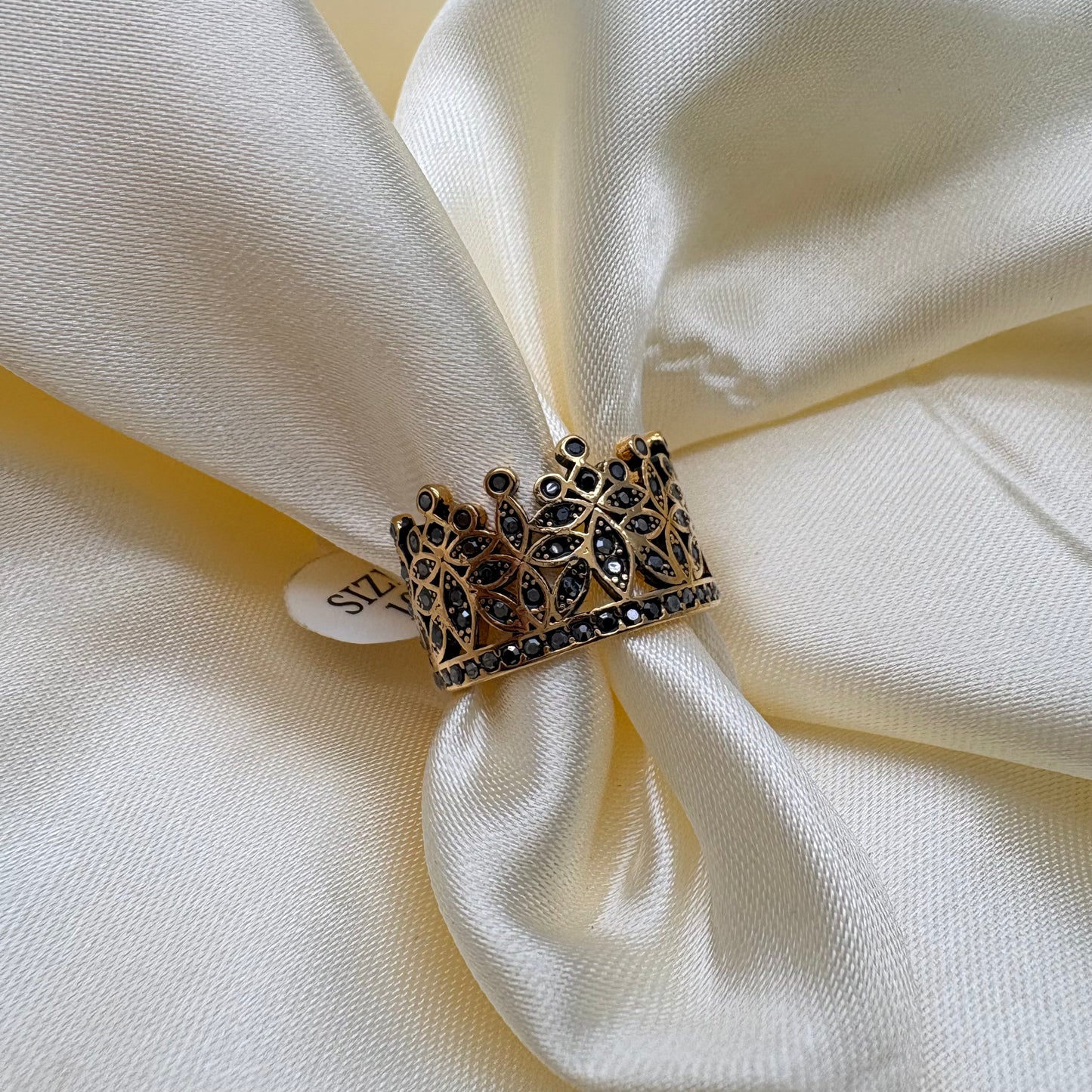 ANILLO DORADO MARQUESITA