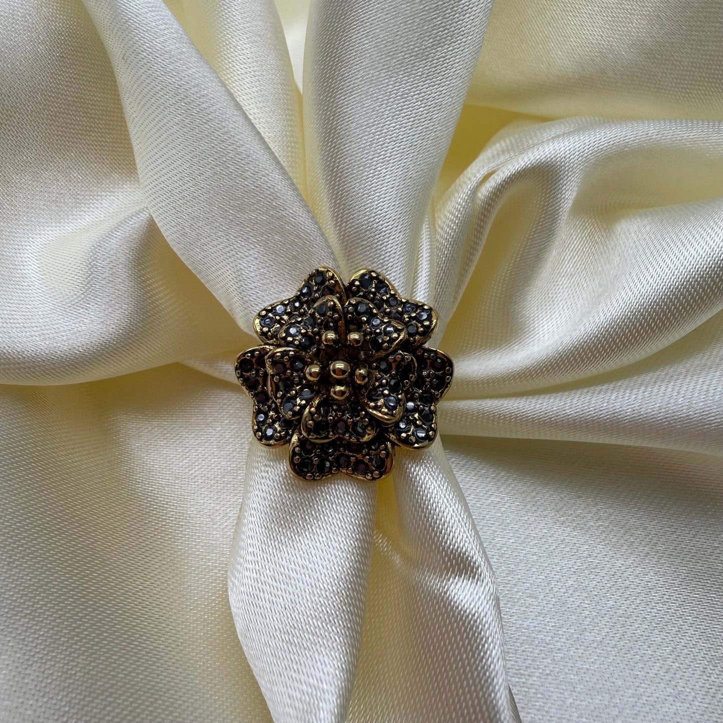 ANILLO DORADO MARQUESITA