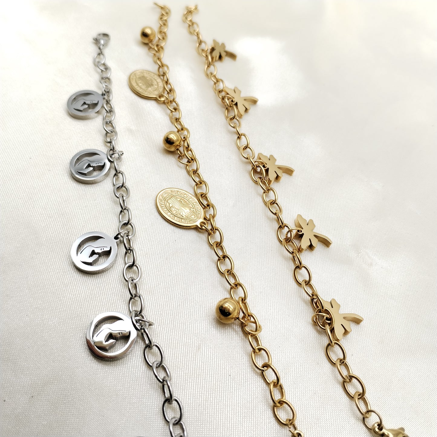 PULSERA CON DIJE