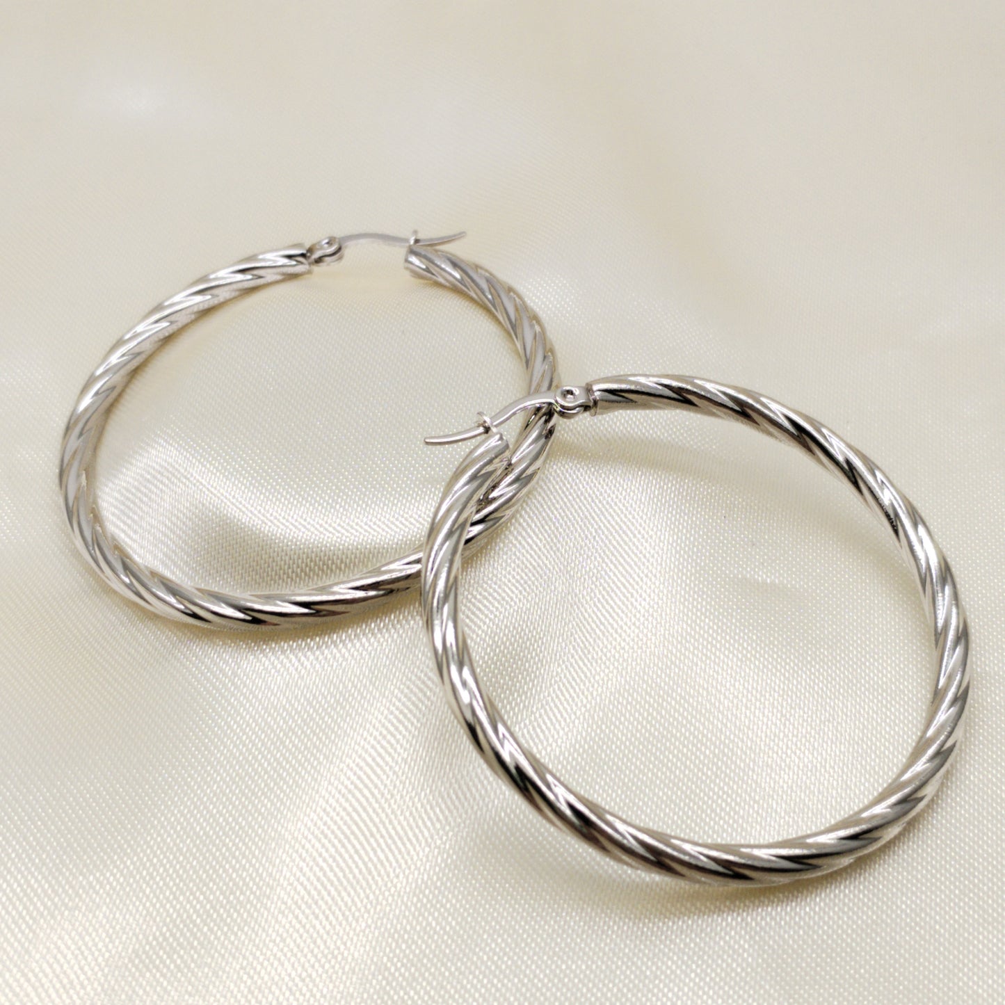 ARETE ARGOLLA PLATEADO