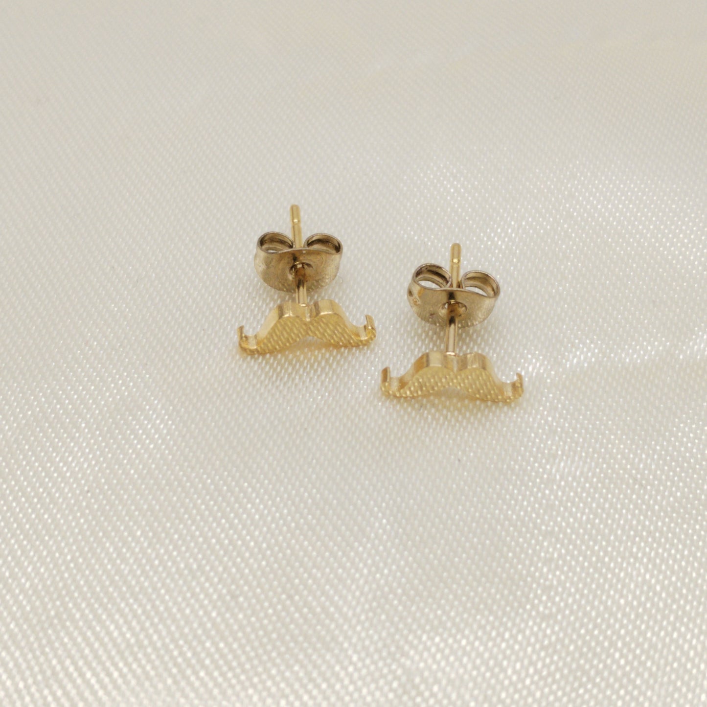 ARETE TOPO DORADO