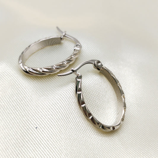 ARGOLLA LABRADA PLATEADO