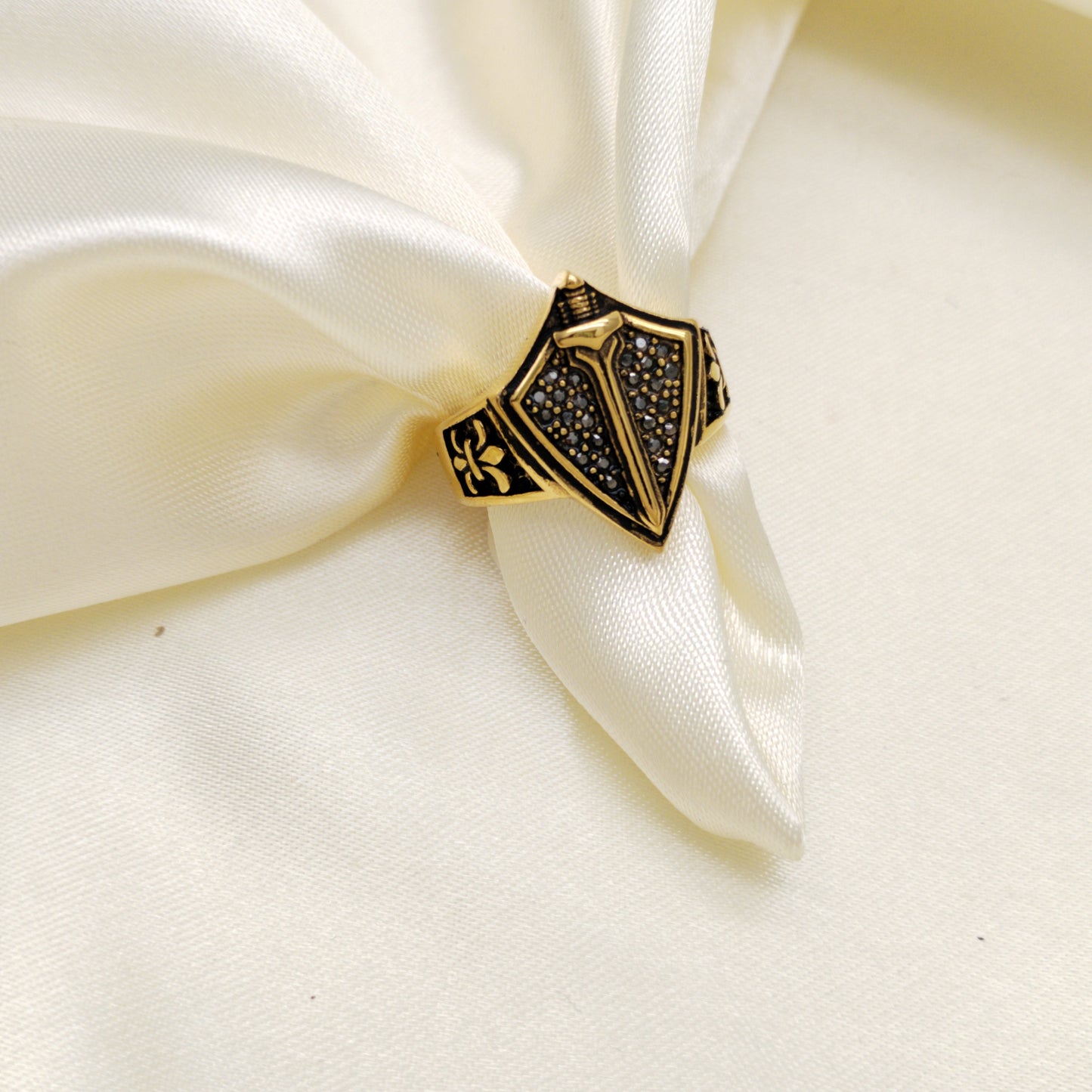 ANILLO HOMBRE MARQUESITA