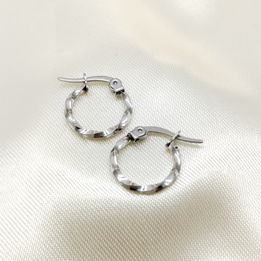 ARGOLLA LABRADA PLATEADA